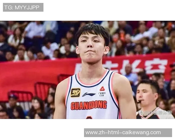 上海男篮迎战火箭队期待精彩对决球迷热情高涨助威现场气氛火爆